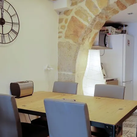 Available And Secure - Very Nice Not Far Away From Bellecour Apartment