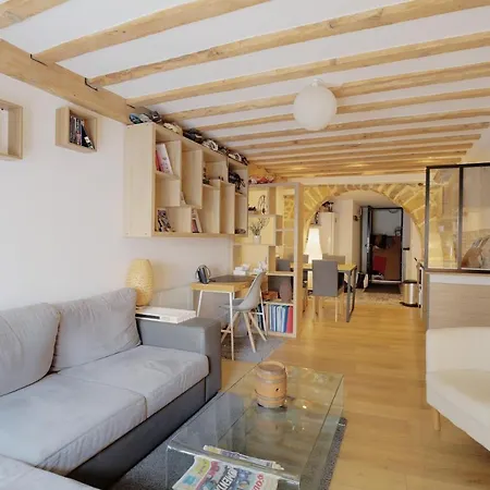 Available And Secure - Very Nice Not Far Away From Bellecour 리옹