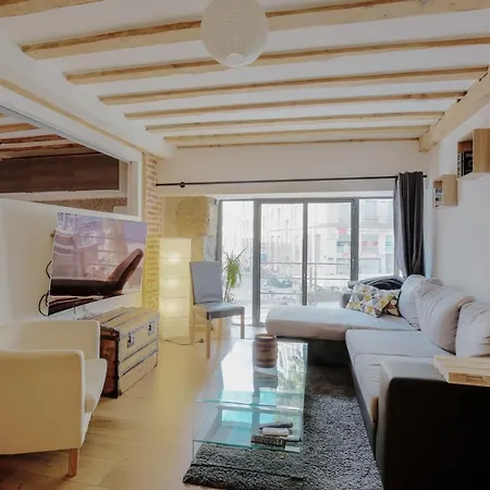 Available And Secure - Very Nice Not Far Away From Bellecour 아파트 리옹